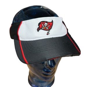 Reebok ON Field NFL Buccaneers Bucs Embroidered Red Black White Visor Hat OSFA